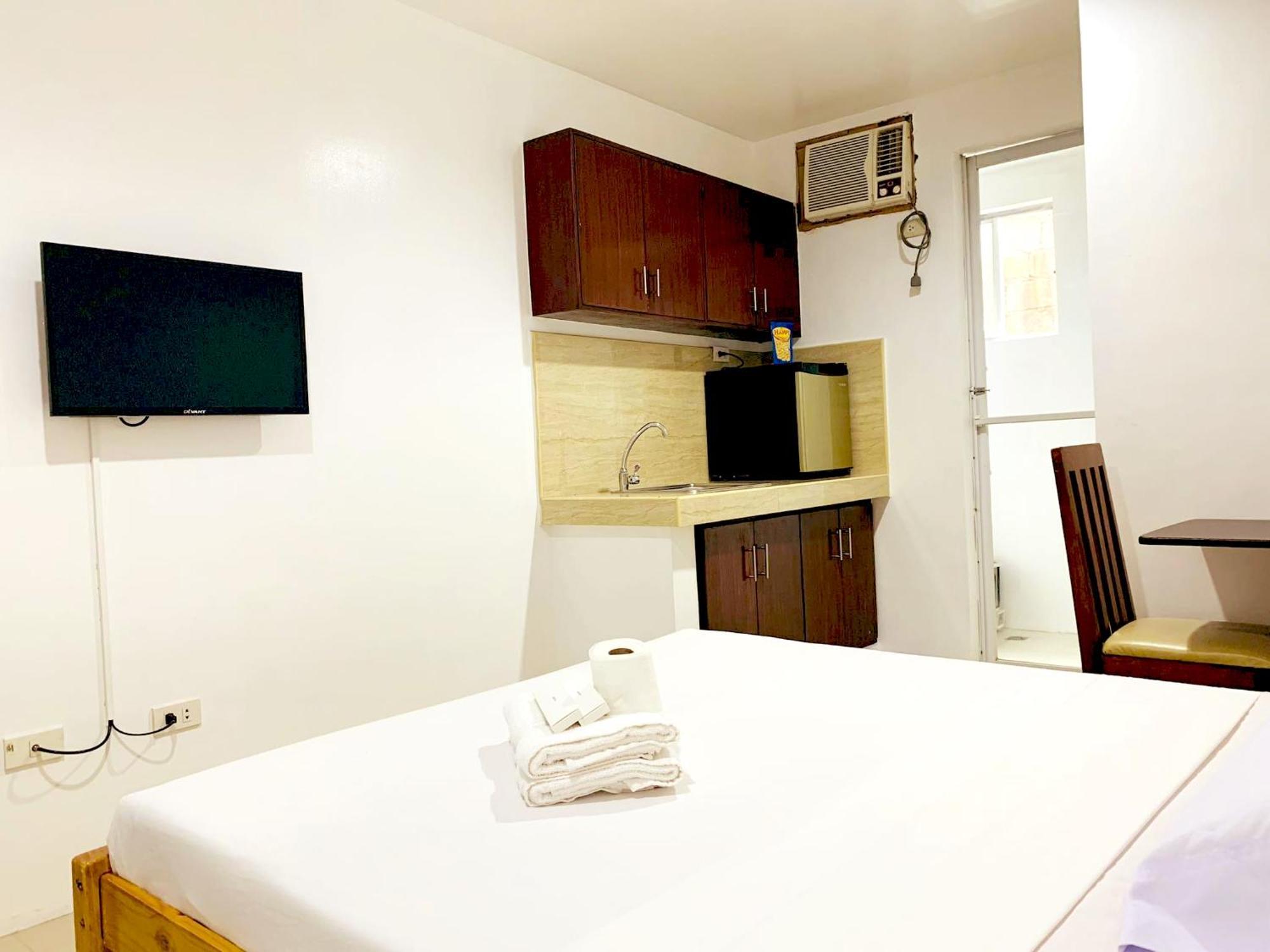 Paranaque City Crosswinds Hotel מראה חיצוני תמונה